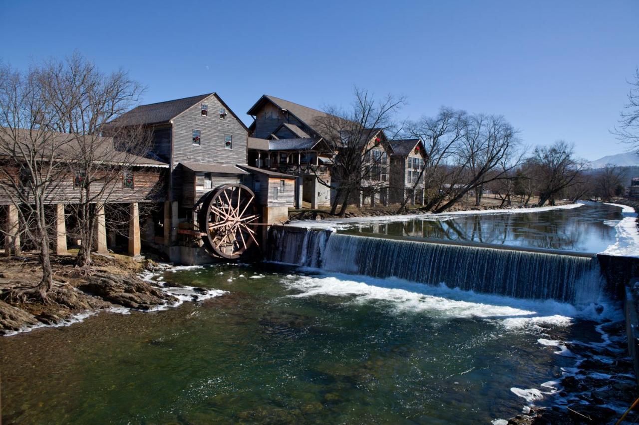 Bear Cove Falls Pigeon Forge Buitenkant foto